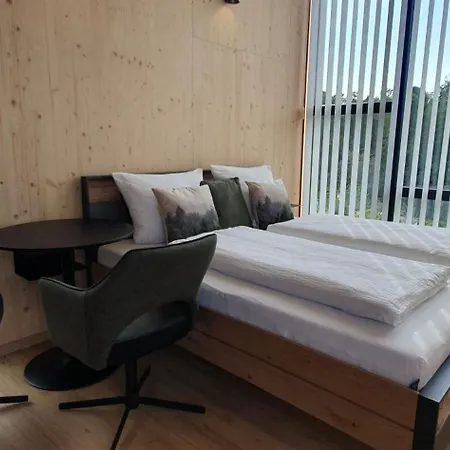 1step2allstars Baumhaus Ferienhaus