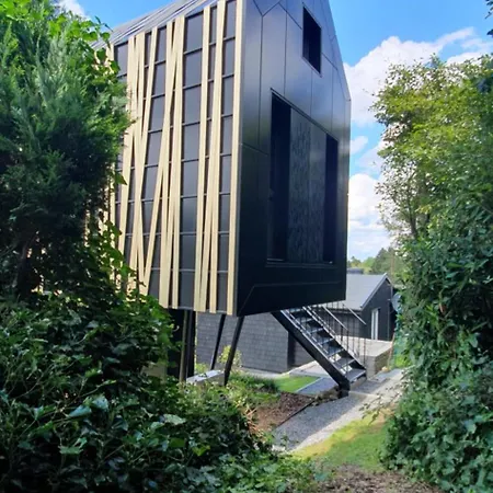 1step2allstars Baumhaus Holiday home Wuppertal