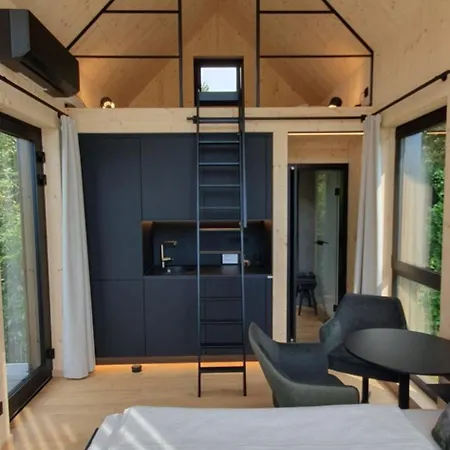 Holiday home 1step2allstars Baumhaus Wuppertal