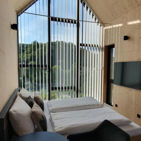 1step2allstars Baumhaus *