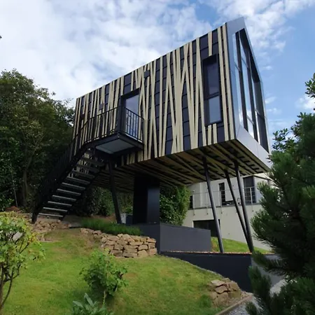 1step2allstars Baumhaus Wuppertal