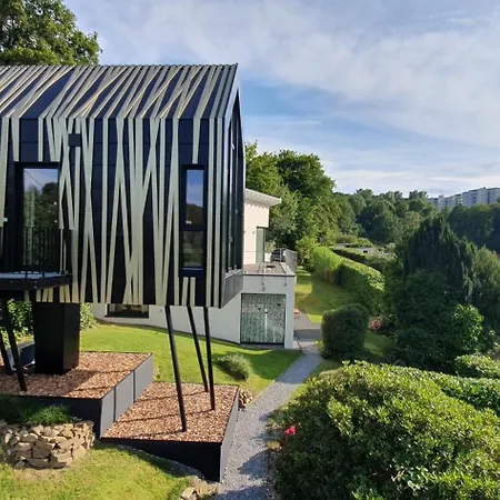 1step2allstars Baumhaus Wuppertal