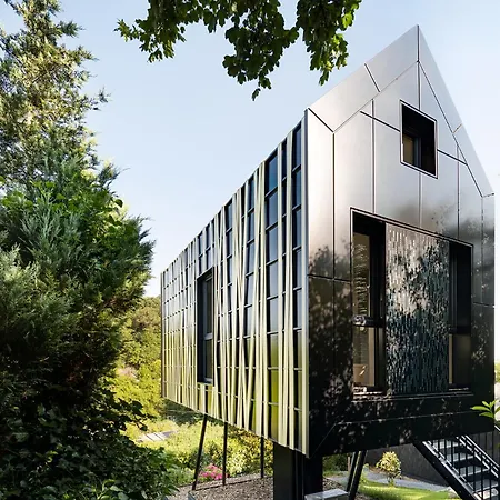 1step2allstars Baumhaus Holiday home Wuppertal
