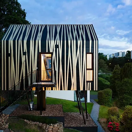 1step2allstars Baumhaus Ferienhaus *